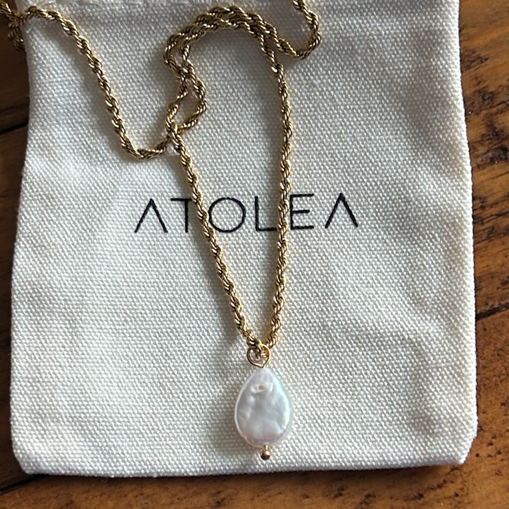 Atolea beachwear‎ Gold freshwater Pearl Pendant Necklace